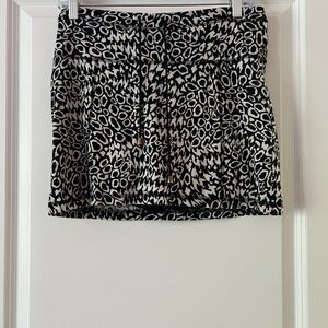 Jones New York Black and White Patterned Mini Skirt